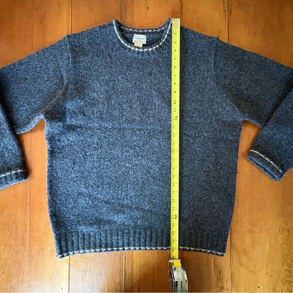 Men's LL Bean Classic Wool Blend Henley Sweater Large - Dark Gray - Picture 3 of 11